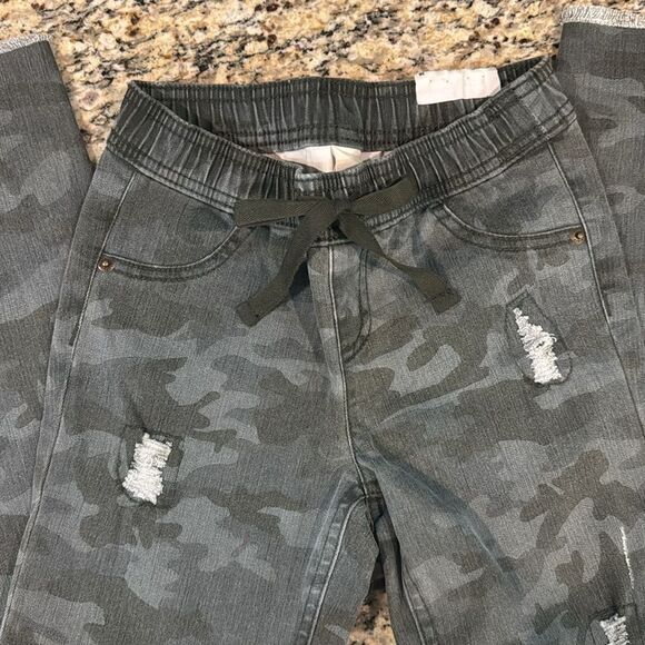 Justice Gray Camouflage Kids Jeans jeggings soft comfy stretchy tie waist sz 10 - Picture 3 of 8